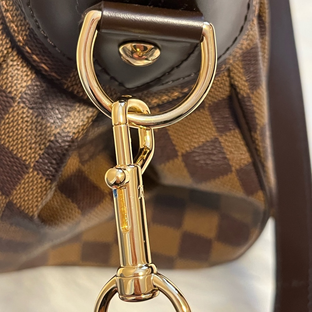 New, never used authentic LV Trevi bag - Picture 3 of 15
